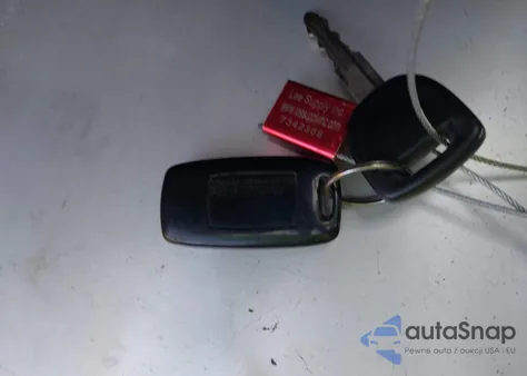 2007 Mazda Mazda3 S Touring z USA, uszkodzony, nr VIN JM1BK344971752205